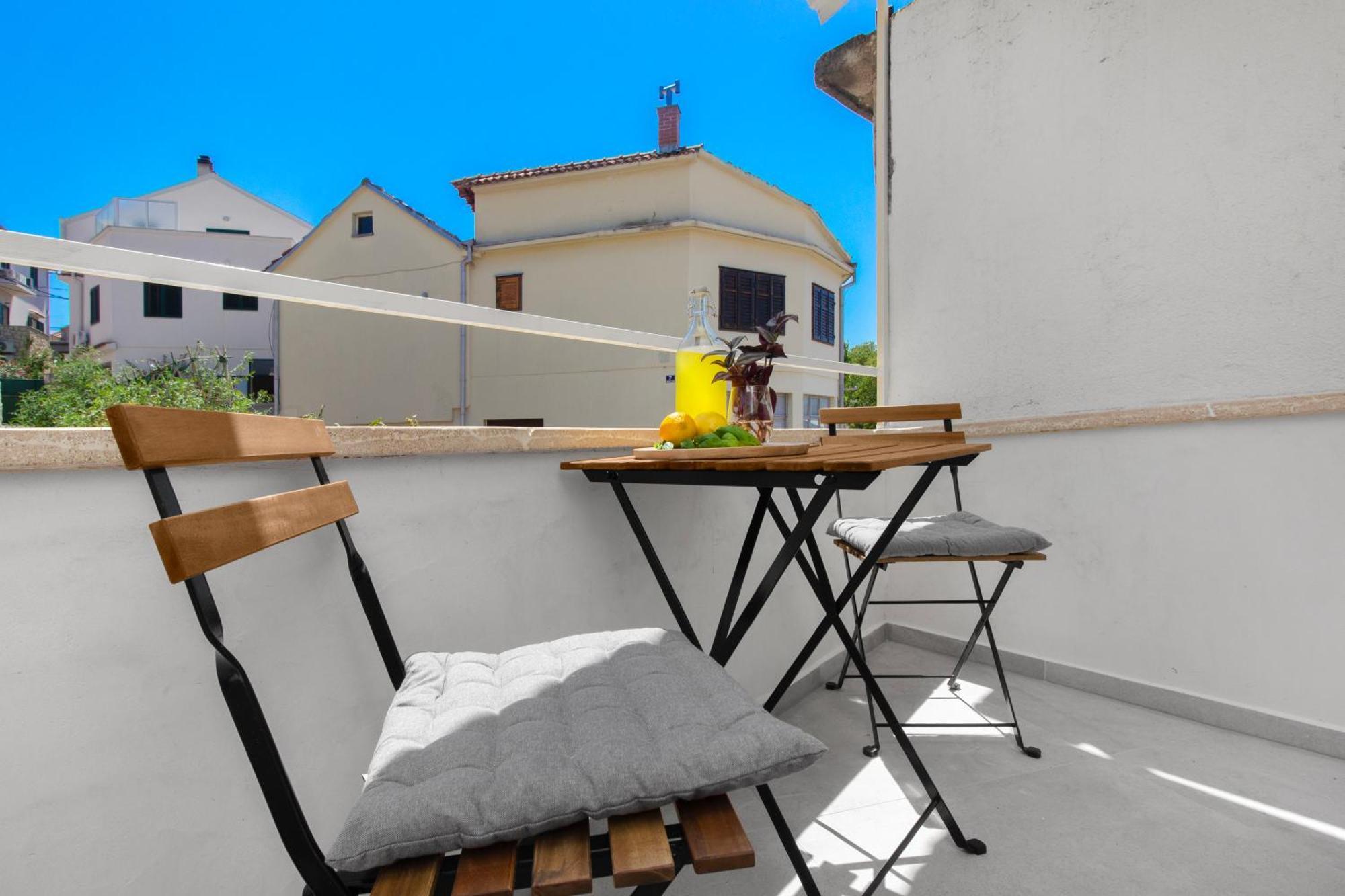 Studio Apartman Casa Lambasa Šibenik Exterior foto